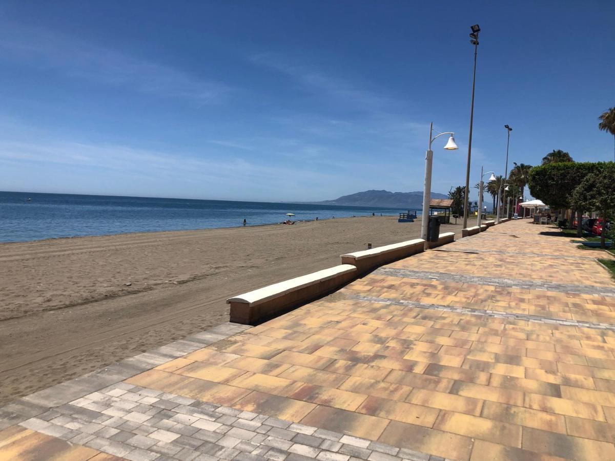 דירות La Cala Del Moral Atico En La Playa Con Terraza Privada מראה חיצוני תמונה